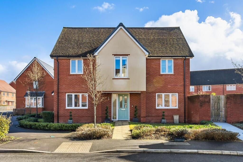 Saunders Way, Basingstoke