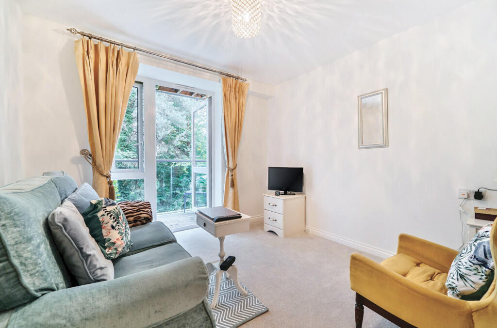 1343530-8-68a5af2...