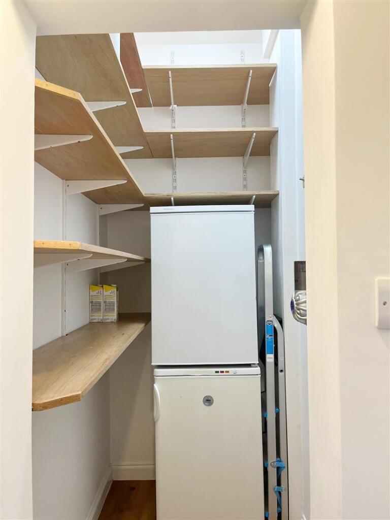 pantry2.jpg