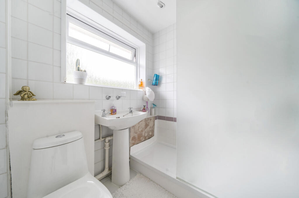 1295706-23-6825b7...