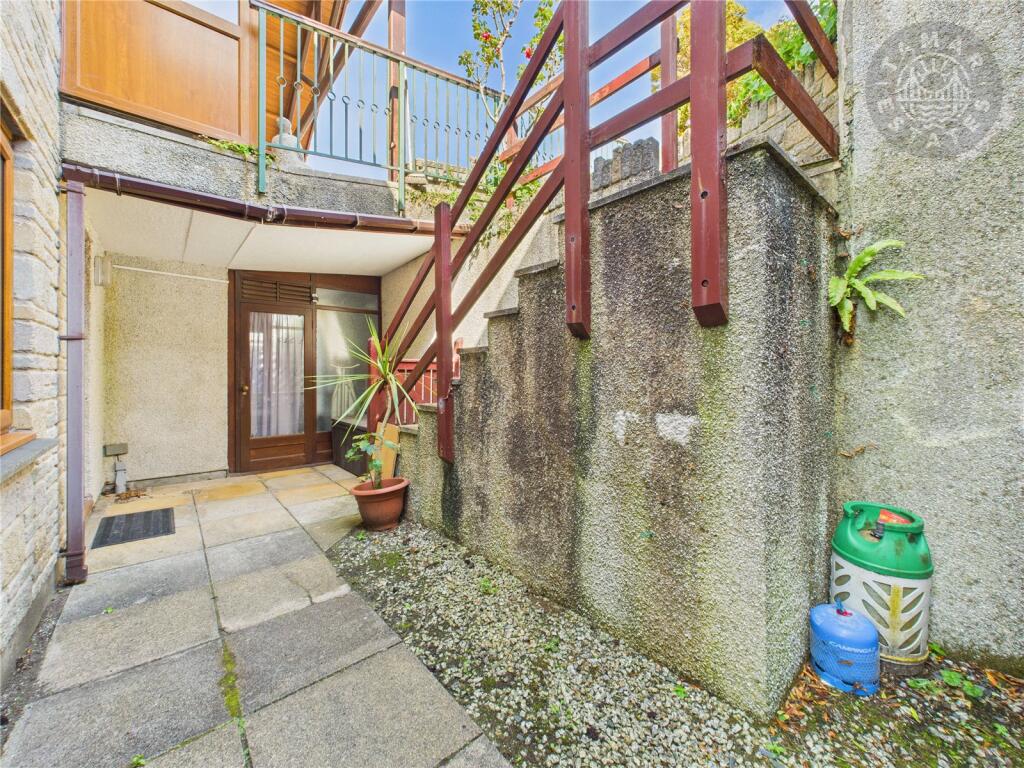 Front Courtyard