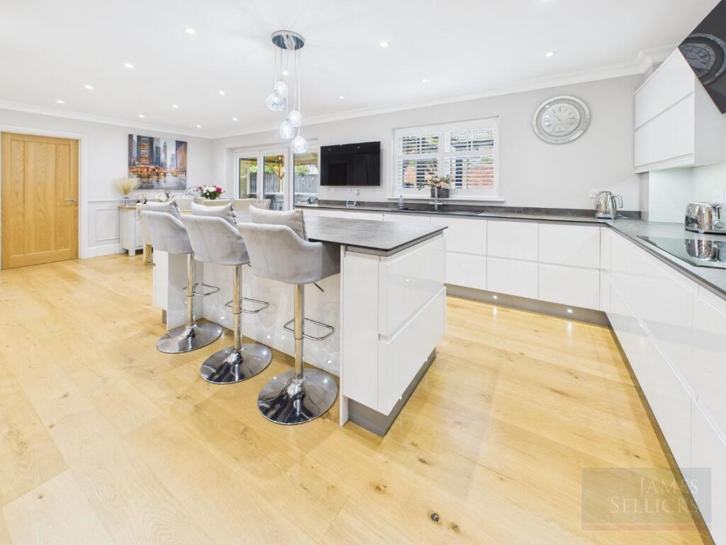 Open-plan living Kitchen