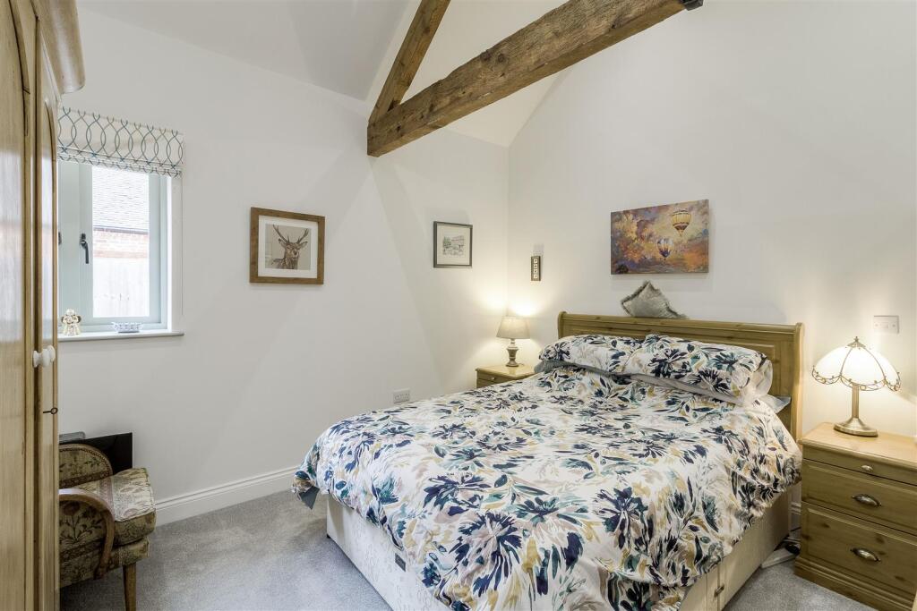 Skylark Barn 018.jpg