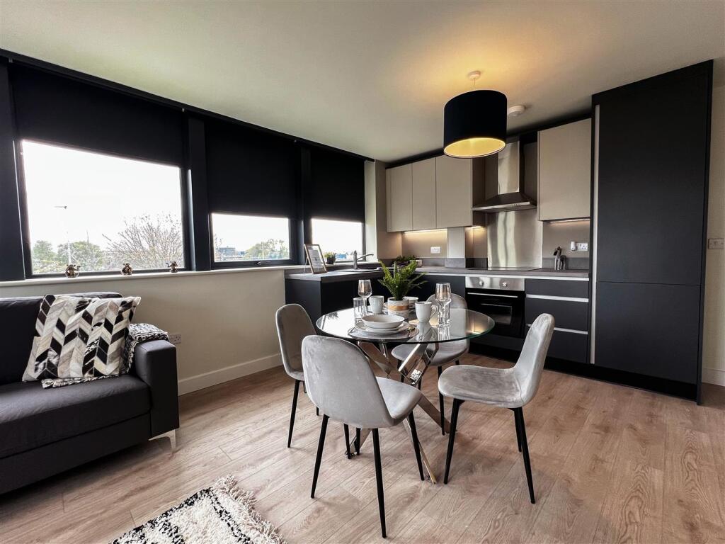 2-bed-flat-4-.jpg