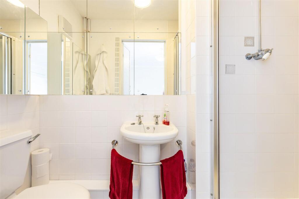 26 Lower Bury   (19).jpg