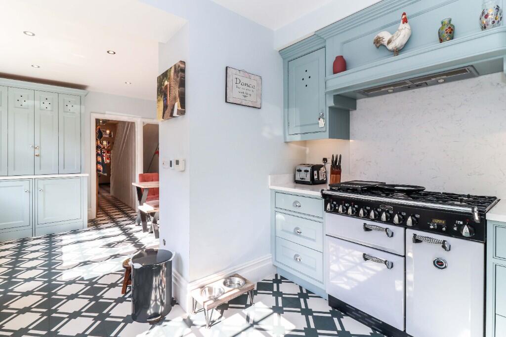 Kitchen/breakfast rm