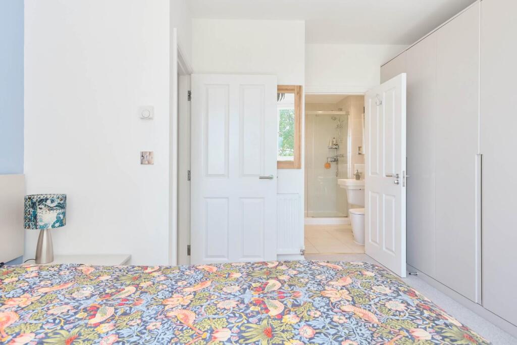 JAJ_GL10 3WB_0041.jpg