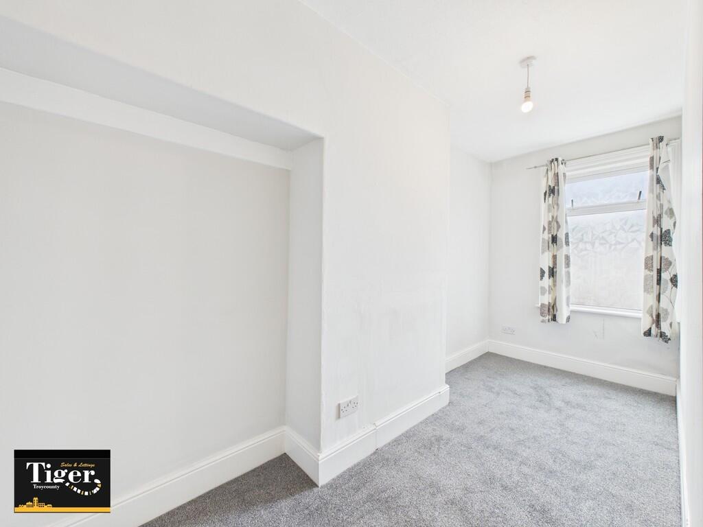 CAM03440G0-PR0432...