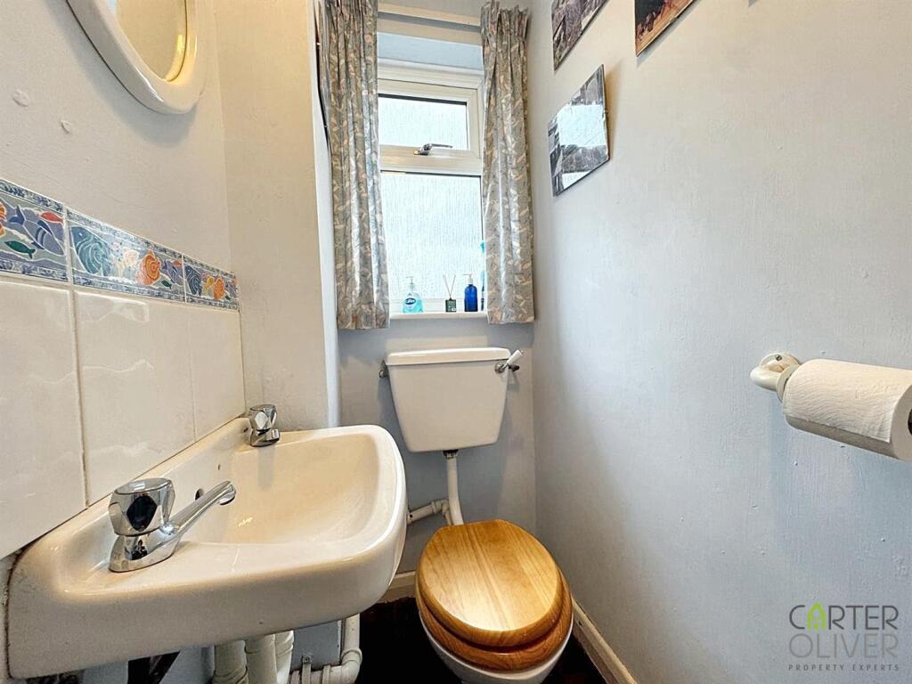 Ground Floor WC