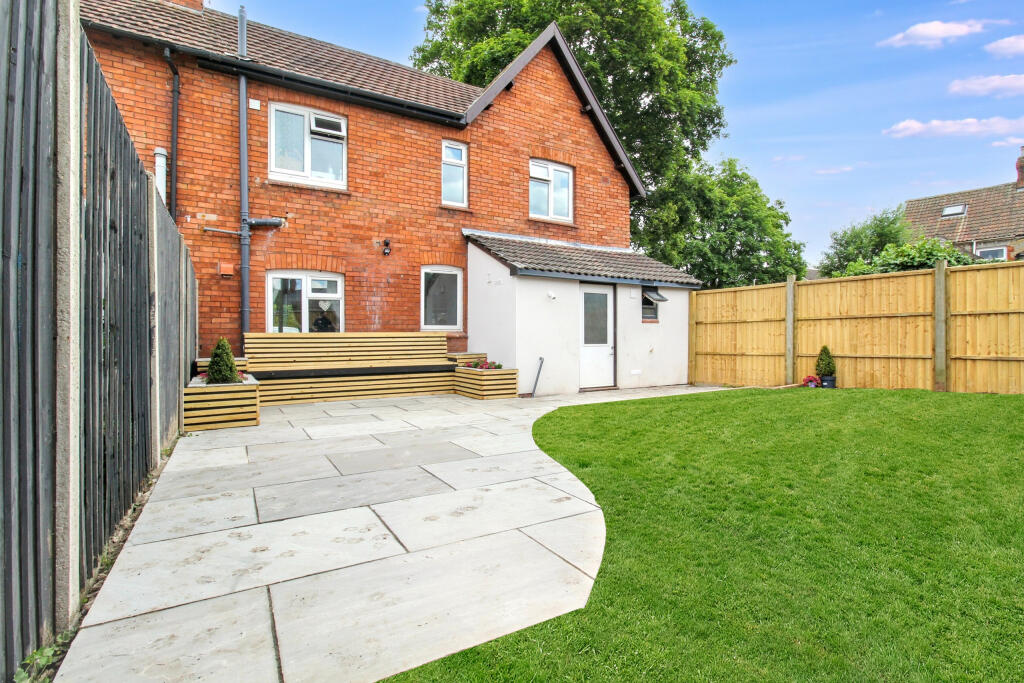 Rear Garden (5) (1)dp