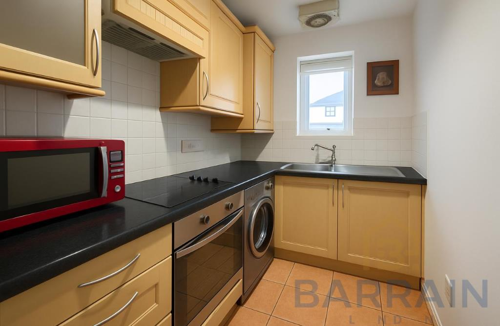 spacious kitchen with full appliances at Wesley Av