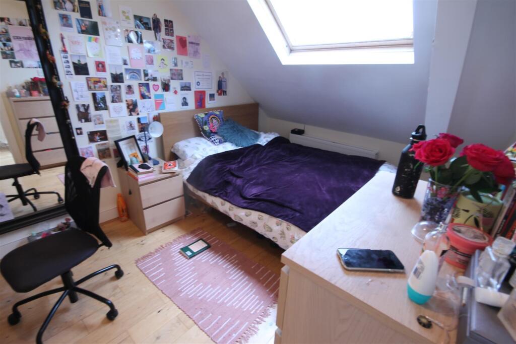 pic5.jpg