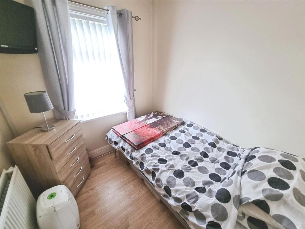 user_edited_photo-b9530134_user-edited-c5cc39b6-16