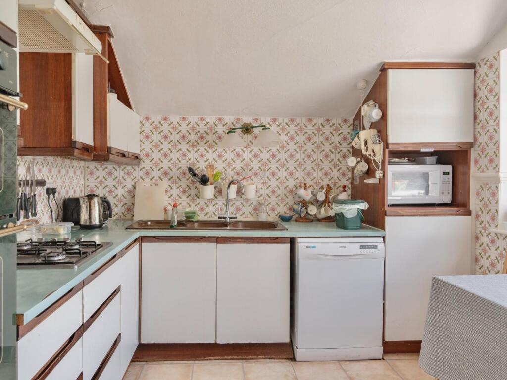 Kitchen/Breakfasting