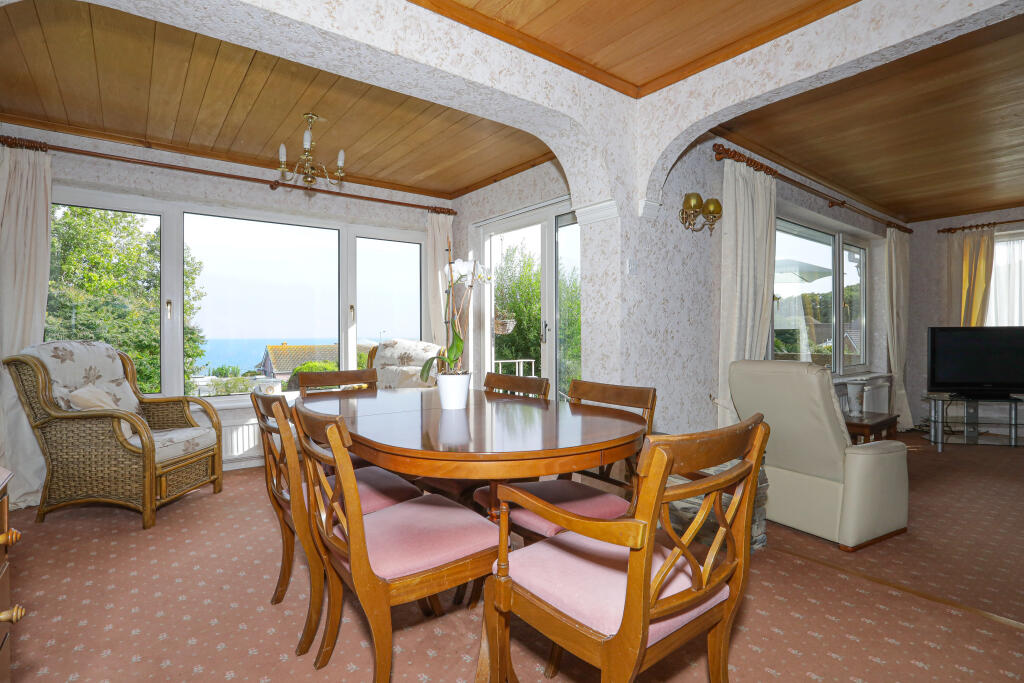 general 21 Seven Sto