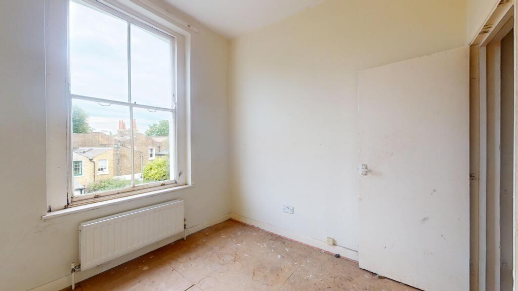 Flat B, 33 Bouverie Road, Stoke Newington, London, N16 0AH