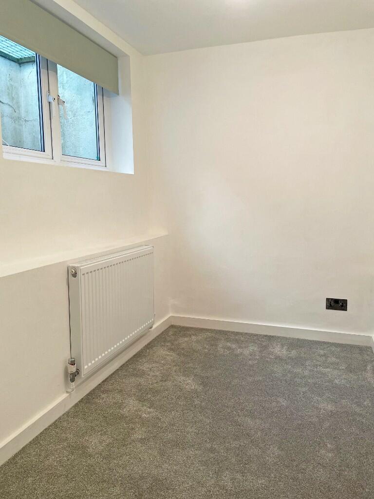 Study/Bedroom 2