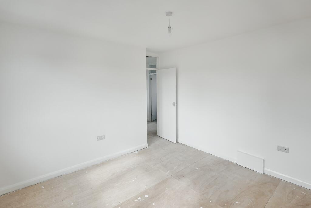11 Beech Gardens, Dagenham, Essex, RM10 9TS