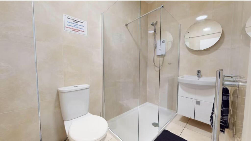 WhatsApp Image 2025-03-18 at 10.56.33 (5).jpeg