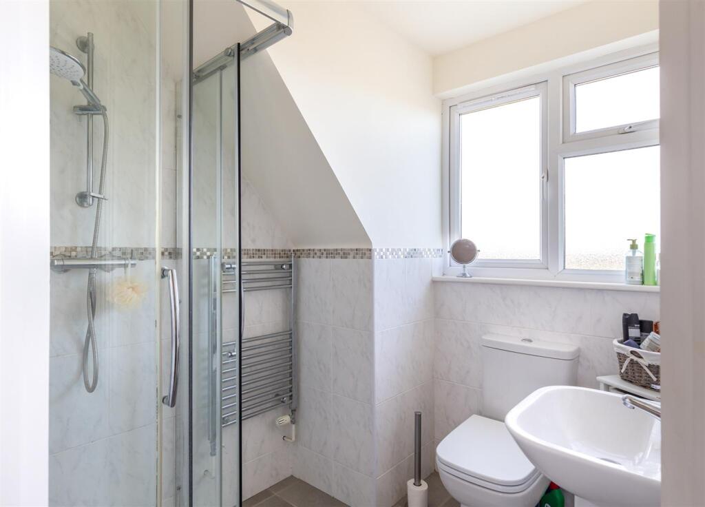 Shower Room En-Suite