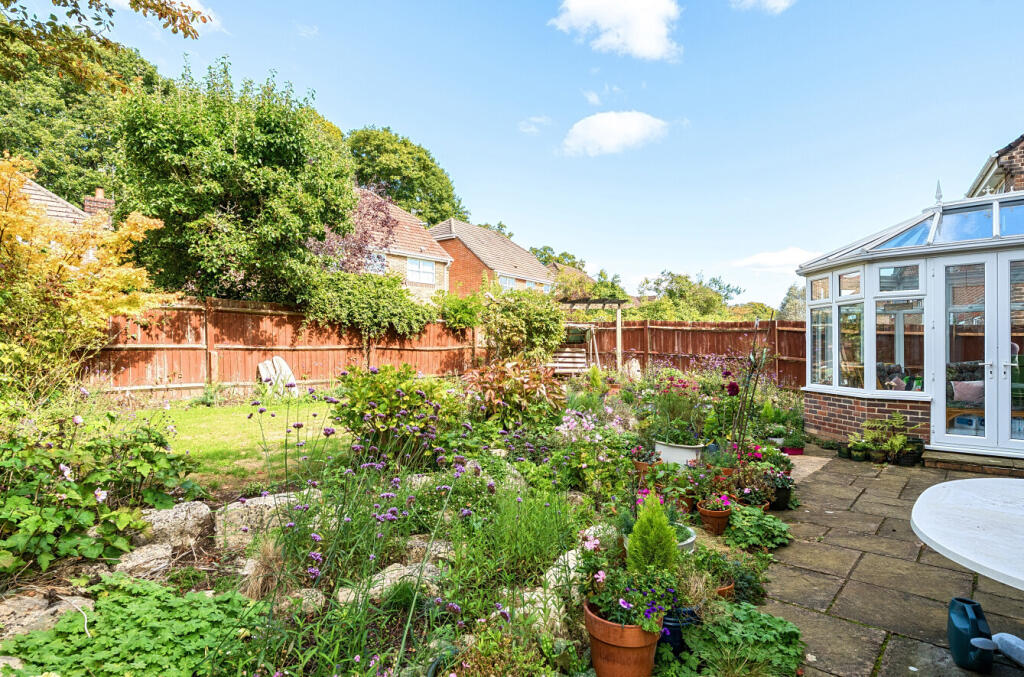 1356608-42-68d695...