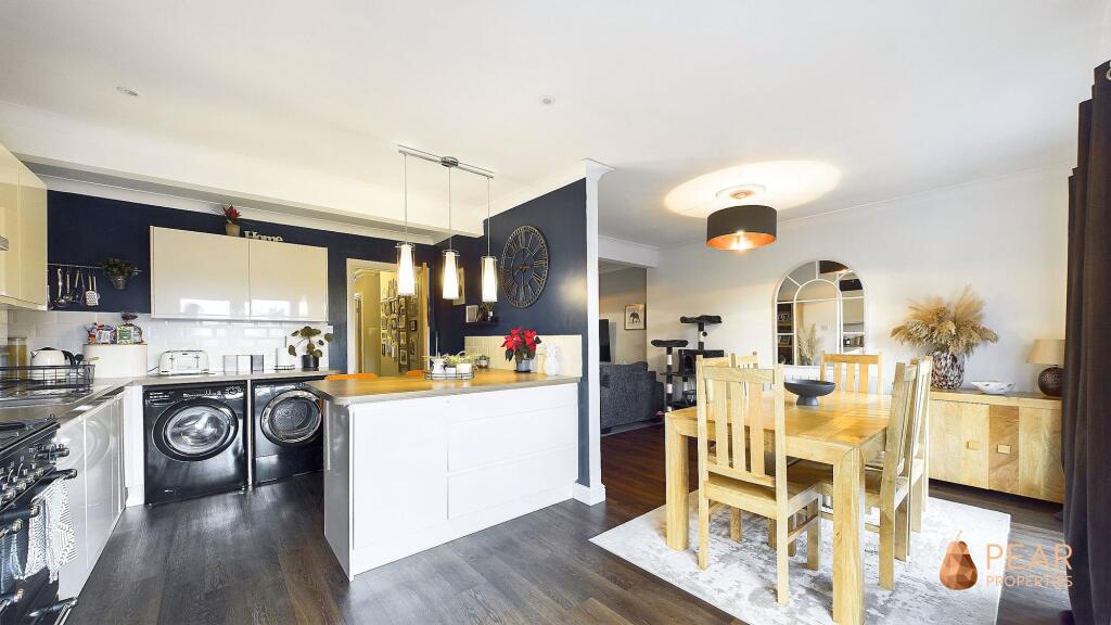 Open Plan Kitchen/Dining/Living Room