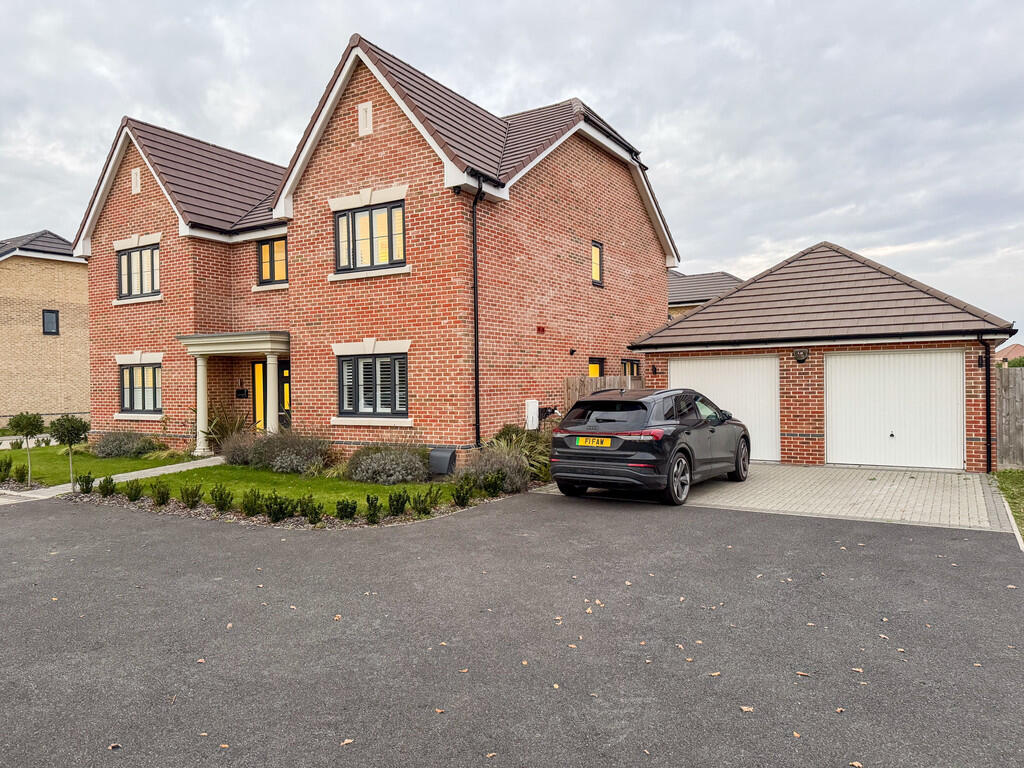 Hart avenue front...
