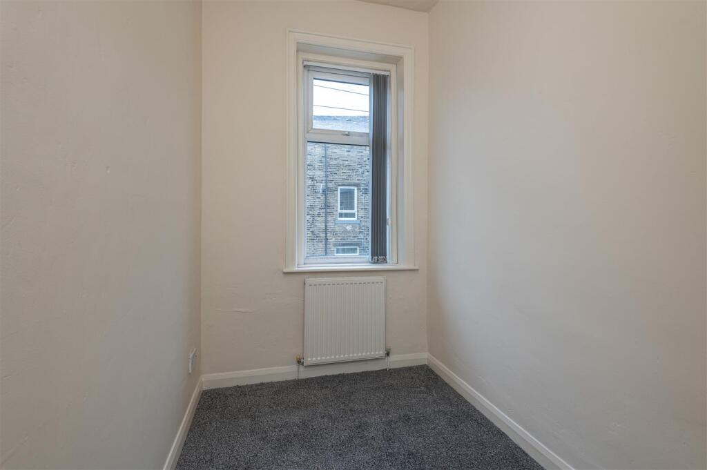 10 - 18 Claremont Street HX6 2PD.jpg