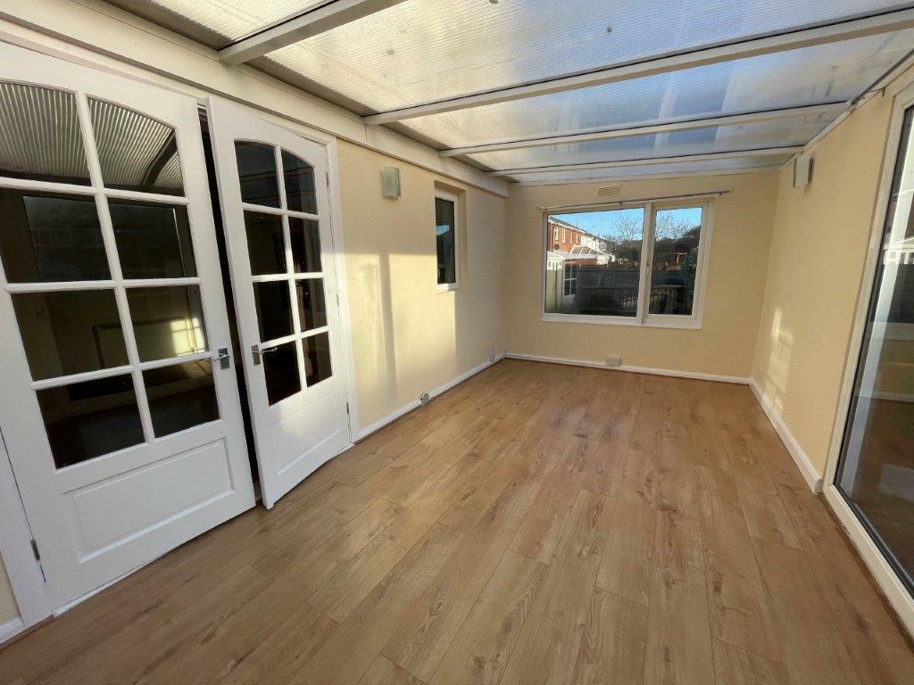 SUN ROOM