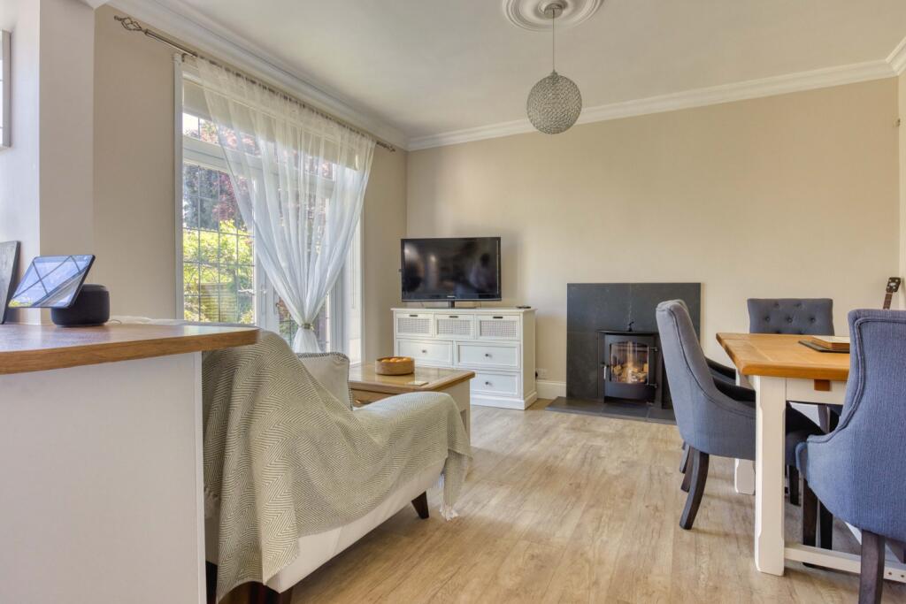 Ewemove Taunton - Henley Road (11)