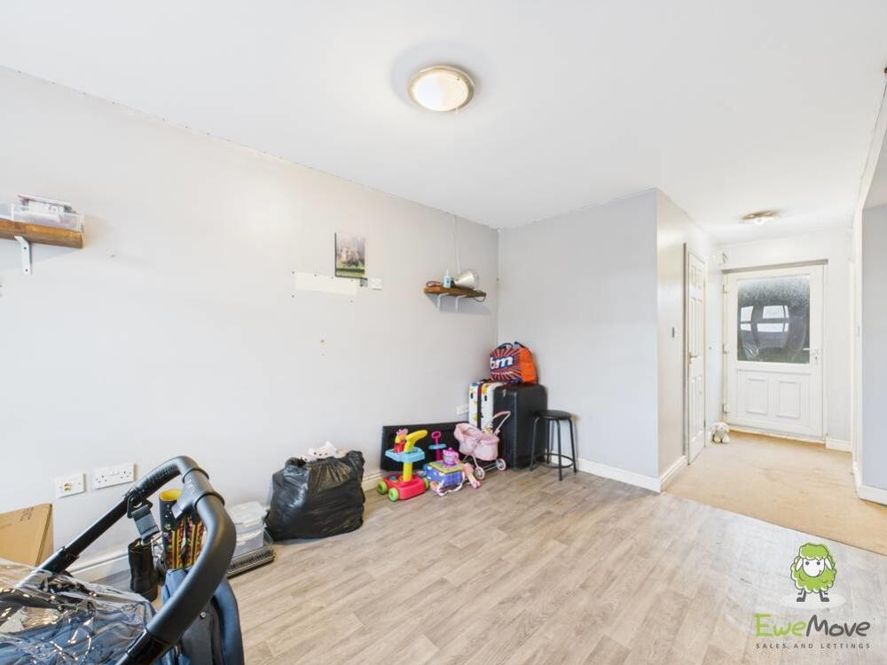 Downstairs bedroom 1