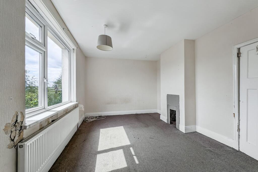 17 The Oval, Newcastle Upon Tyne, NE6 3LH