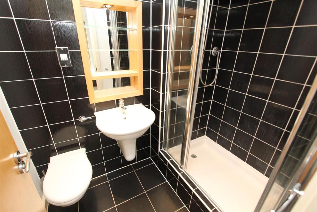 En-Suite.JPG