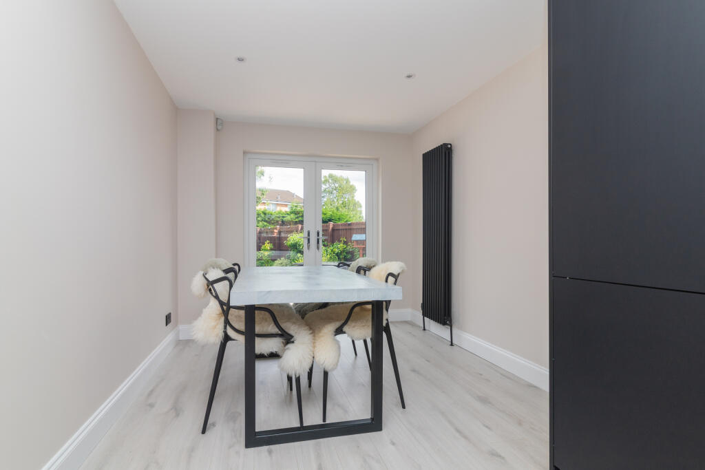 50 Fischer Gardens, Paisley L-19