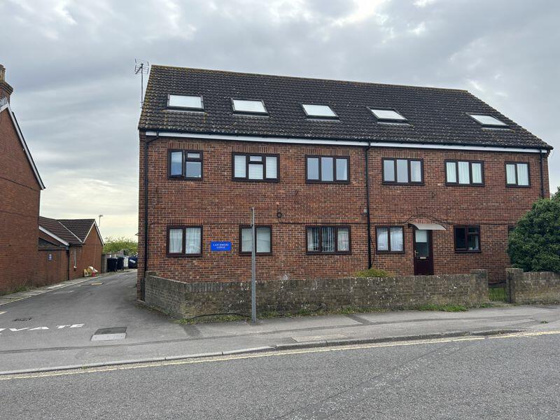 Latchmere Lodge, Bulford Road, Durrington