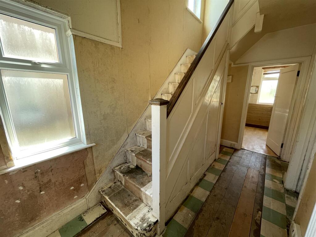 Entrance Hall.jpeg