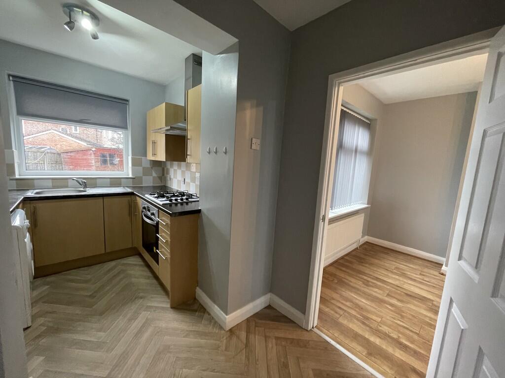 iPhone-2025.02.04...