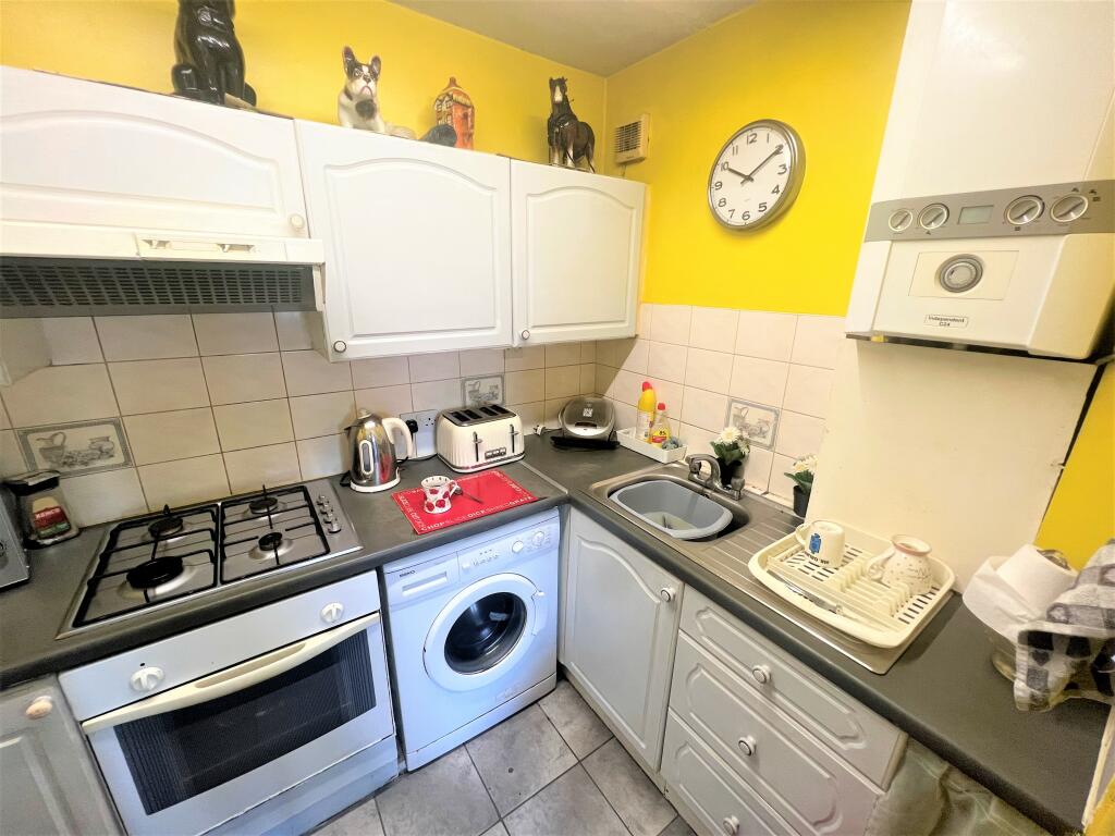 Kitchen .jpg
