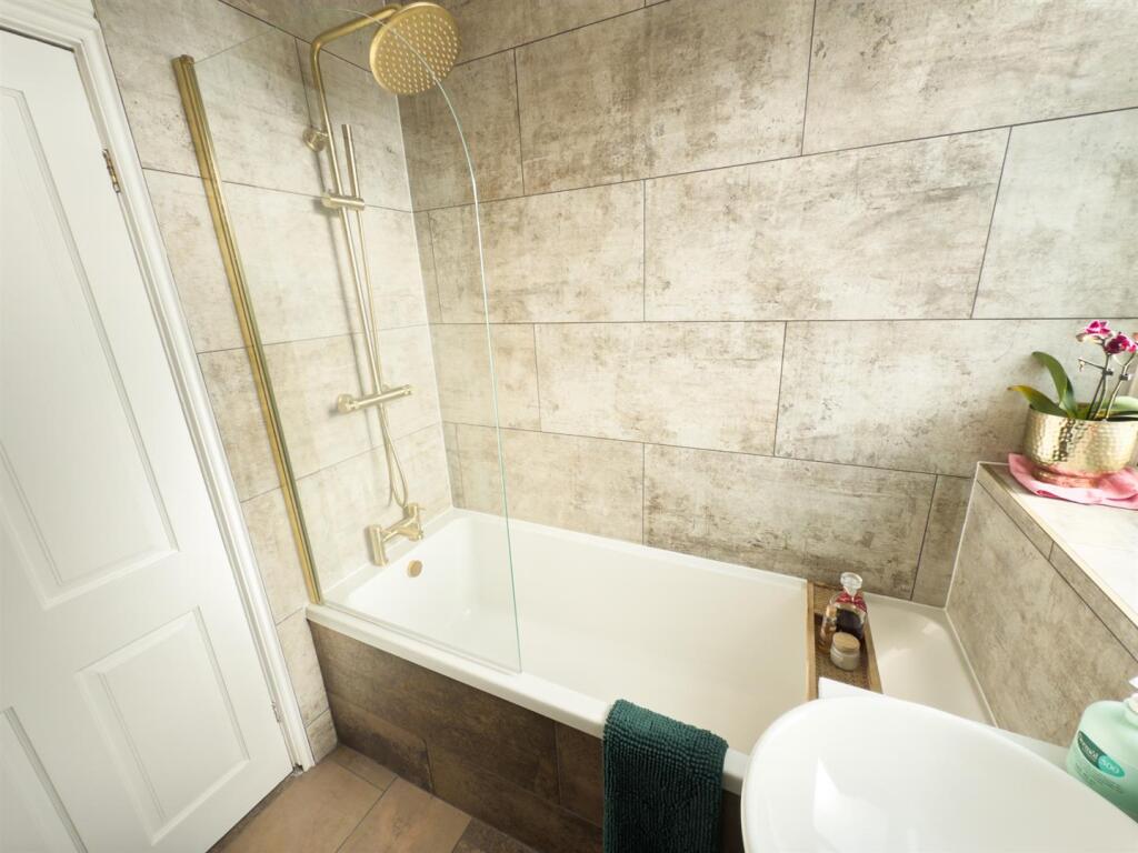 Ground Floor Bathroom