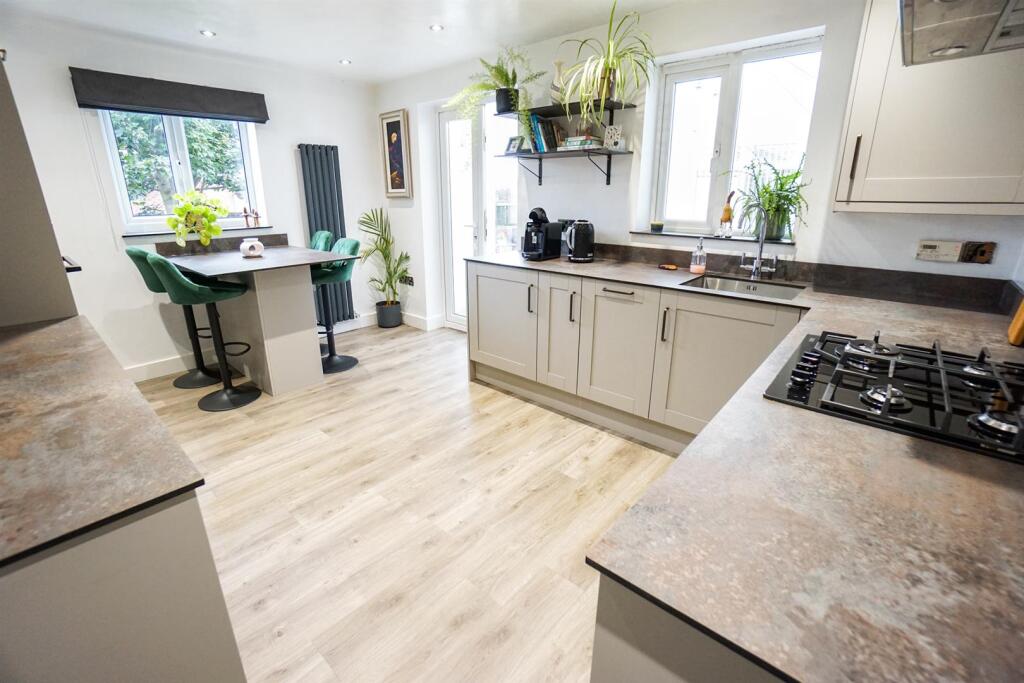 Kitchen Diner