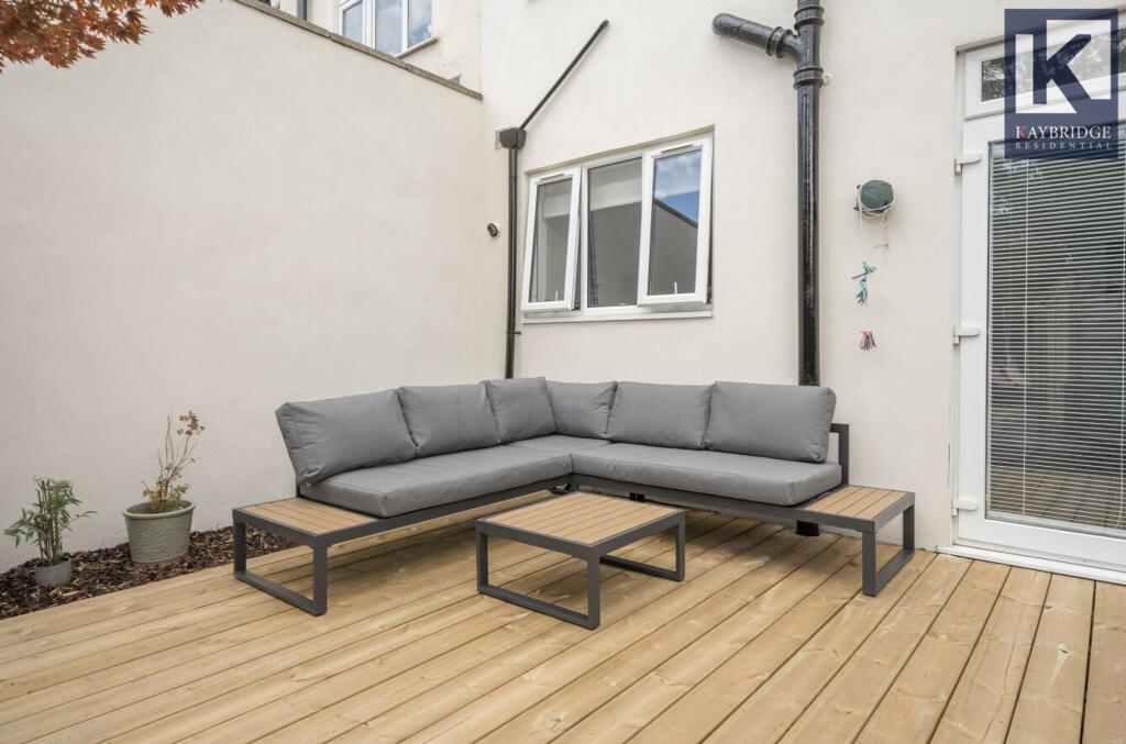 Cherrywood Lane, Morden - SM4 4HD