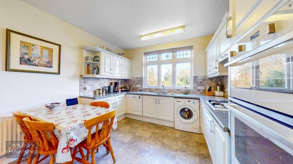 24 Shaftesbury Avenue, Kenton - SQsLKO4LvKLhdq0mTv