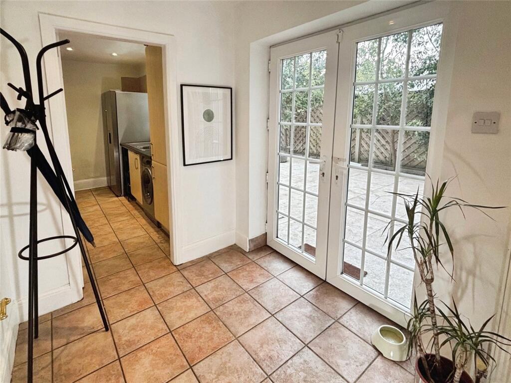 Rear Lobby / Utility