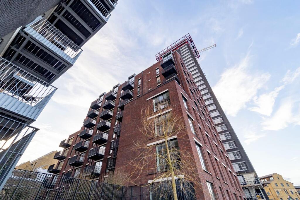 Exterior  .jpg