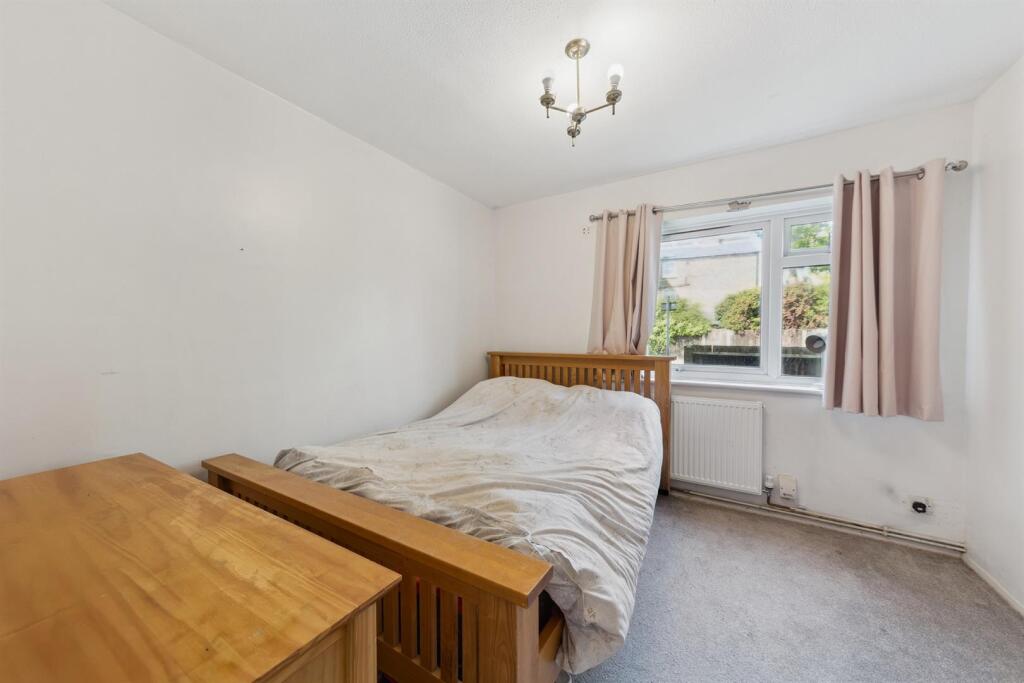 Flat 1, Holly Court, 59 Cavendish Road, SW19 2EY-1