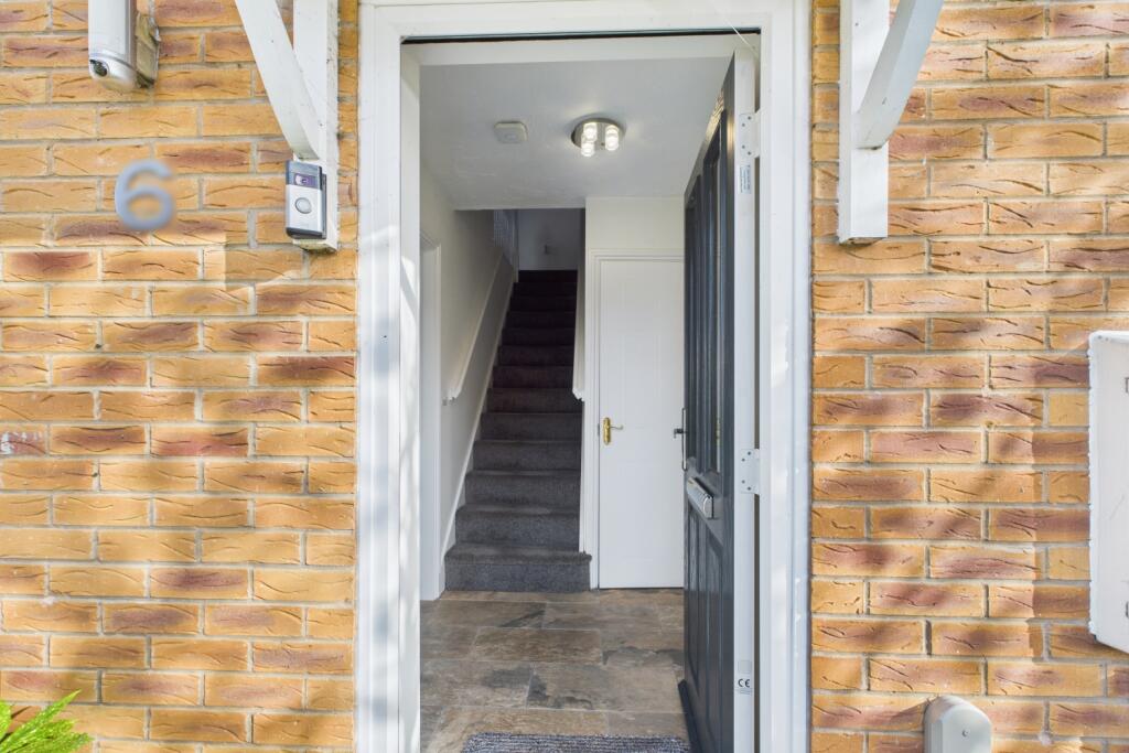 EweMove -  Spalding - Shearers Drive -  Hallway