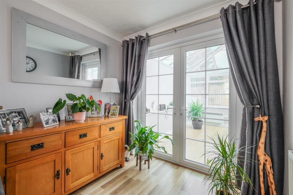 Living/Dining Room