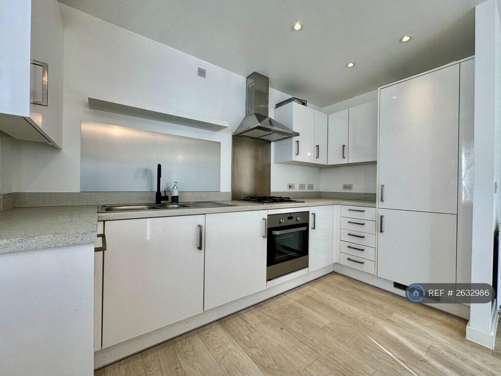 Kitchen (2)