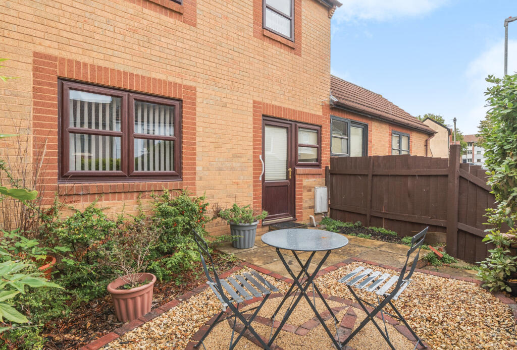 1354375-7-68c15ce...