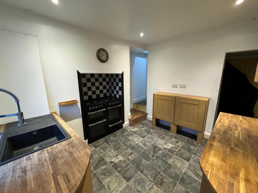 WhatsApp Image 2025-01-23 at 16.50.38_62db3600.jpg